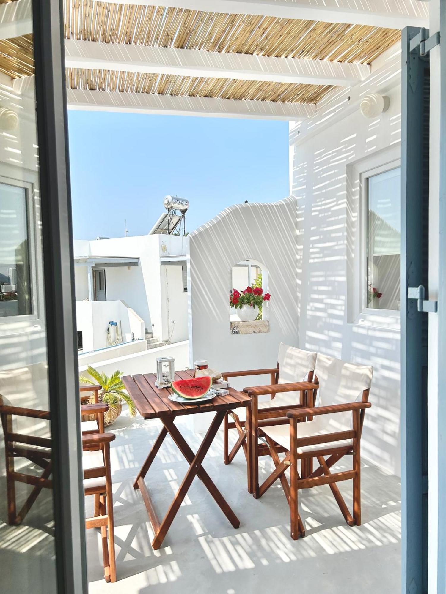 Anita Rooms & Suites Milos Adamantas  Exterior foto
