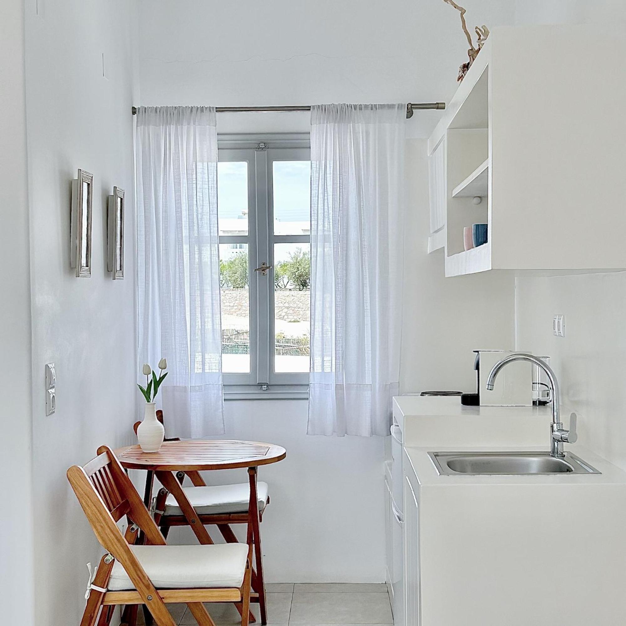 Anita Rooms & Suites Milos Adamantas  Exterior foto